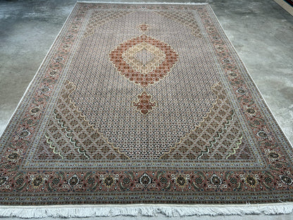 6'8"x10' Fine Hand-Knotted Wool & Silk Oriental Tabrize Rug - Area Carpet