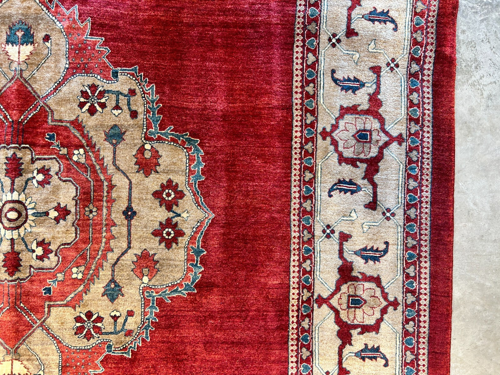 8'10"x11'8" Hand-Knotted 100% Wool Pile Tabrize Rug