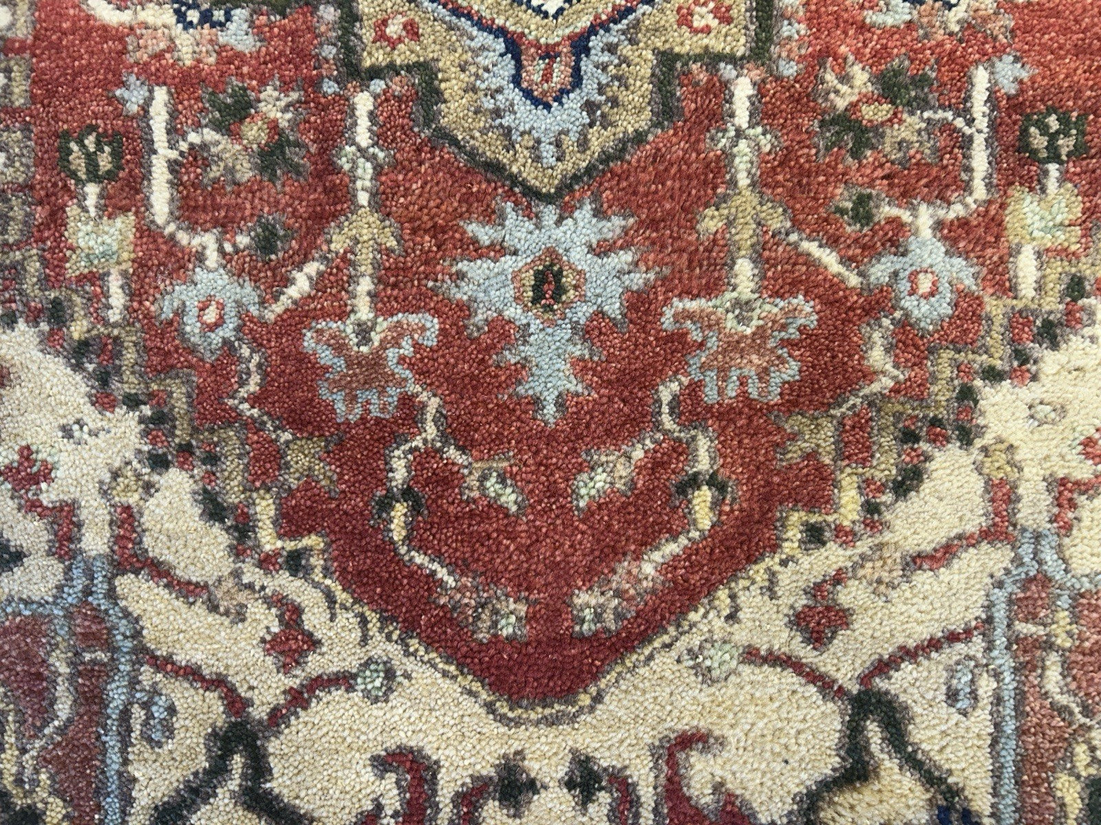 3’x4’9" Hand-Knotted 100% Wool Indoserapi Area Rug - Carpet