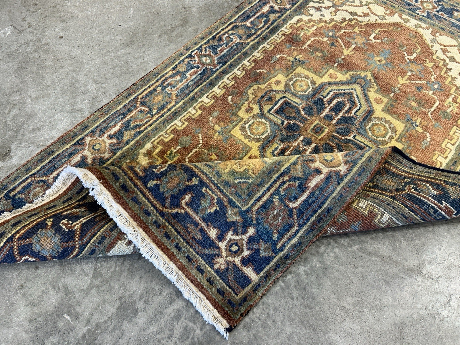 3’1”x5’ Hand-Knotted 100% Wool Indoserapi Area Rug - Carpet