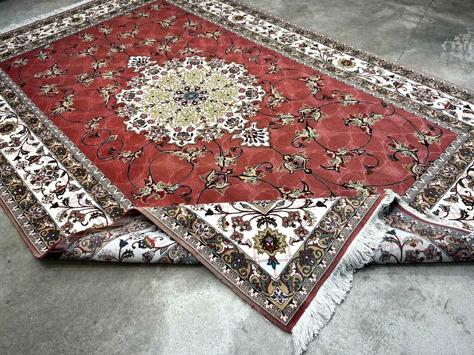 6'8"x10'4" Fine Hand-Knotted Wool & Silk Tabrize Rug - Area Carpet