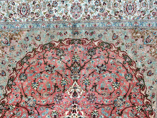 6'5"x9'5" Exquisite Hand-Knotted 100% Silk Qume Rug