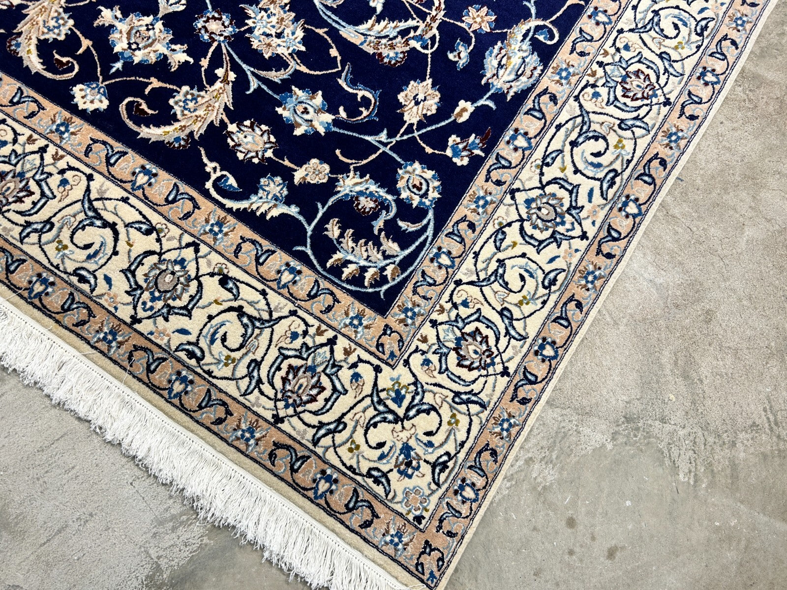 6'5"x10'1" Hand-Knotted Silk & Wool Blend Carpet - Naine Area Rug