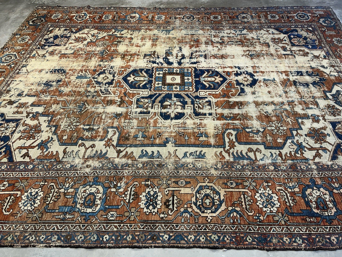 Collector Item- 10’5”x12’8” Old Antique Hand-Knotted Wool Pile Serapie Area Rug