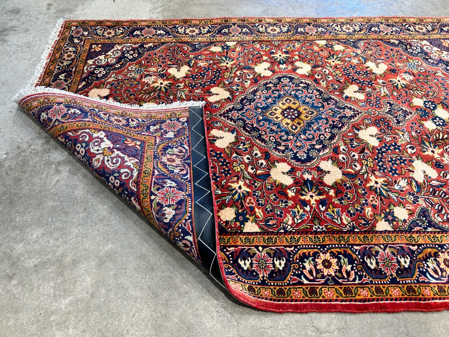 Rare Antique _ 3'4"x4'9" Hand-Knotted 100% Wool Pile Sarouke Josan Area Rug