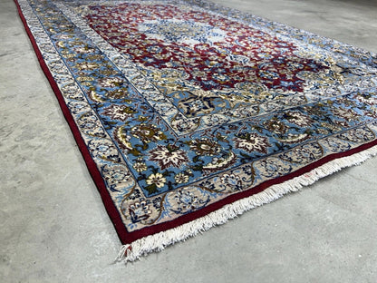 3’7”x5’3” Hand-Knotted Fine Wool & Silk Isfahane  Area Rug - Handmade Carpet 3x5