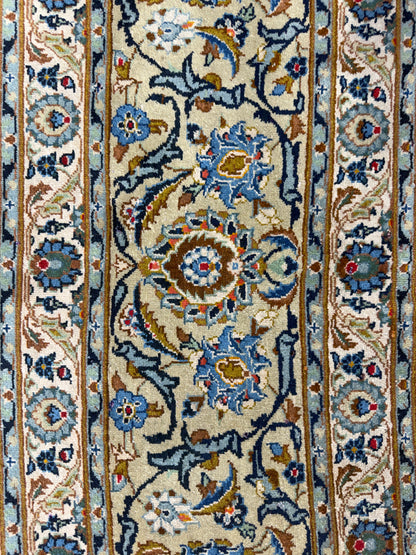 9’6”x12’6” Hand-Knotted Persian Kashan Area Rug