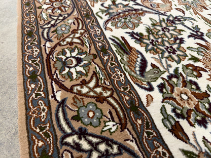 Hand-Knotted Pictorial Persian Isfahan Rug - 3’7”x5’10”