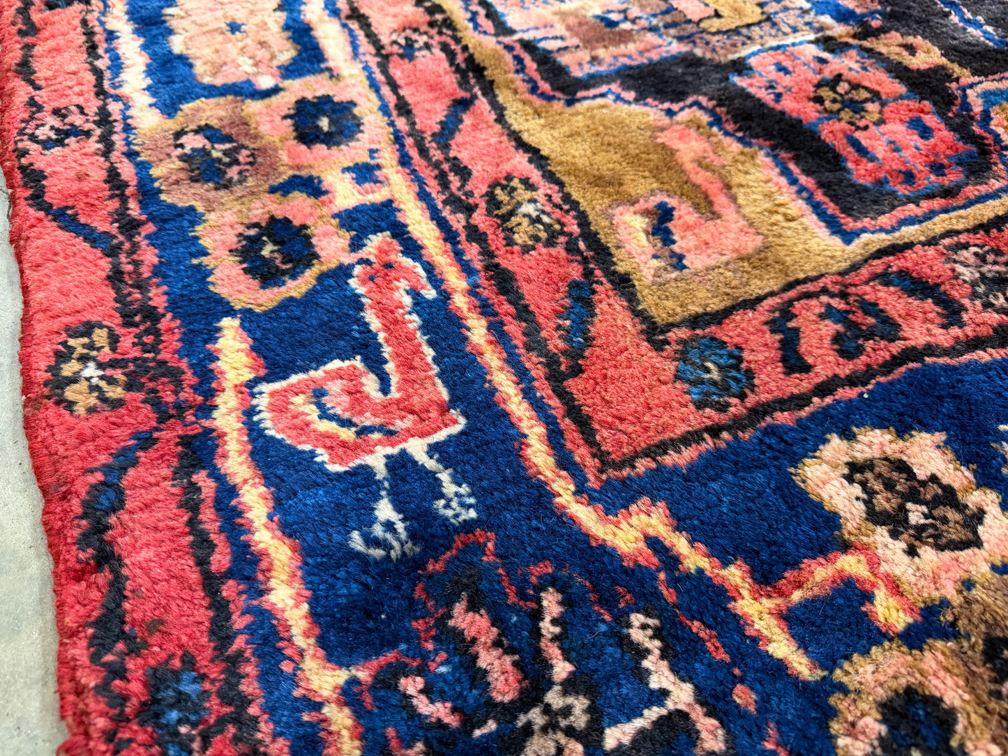 Hand-Knotted Persian Nahavand Rug - 5'4"x10'7"