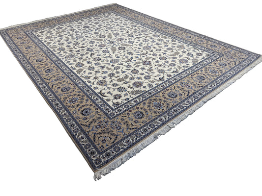 Hand-Knotted 6 La Persian Nain Rug - Signed Motevallizade - 9’10”x12’11”