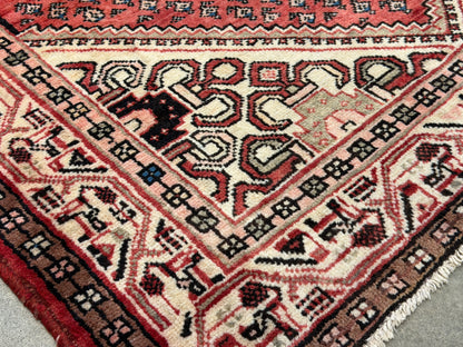 Hand-Knotted Persian Hamadan Rug - 4’5”x6’6”