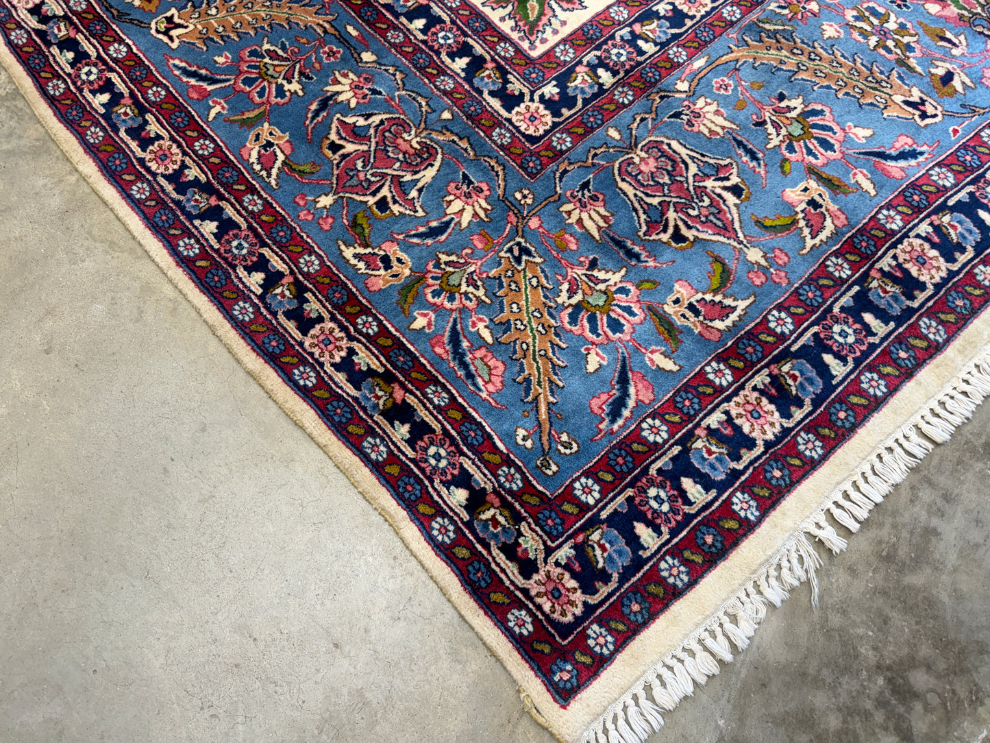 9’6”x14’6” Hand-Knotted Persian Kashan Area Rug