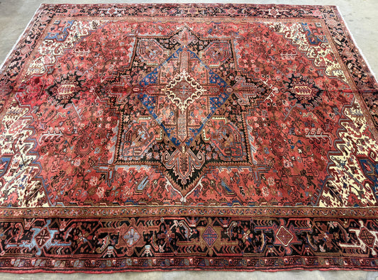 9’9”x11’2” Hand-Knotted Persian Heriz Rug