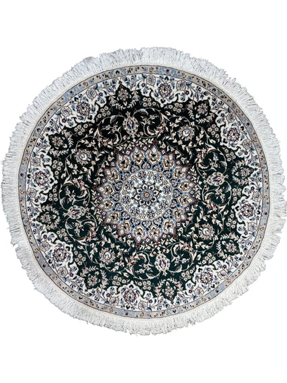 Hand-Knotted Persian Nain 9 La Rug - 4’9” Round