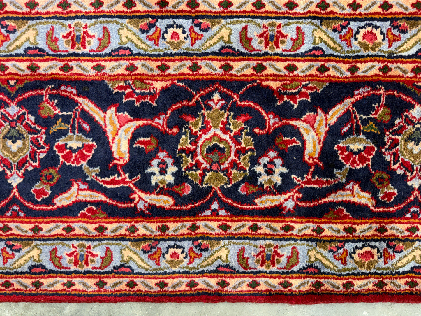 9’6”x12’6” Hand-Knotted Persian Kashan Area Rug