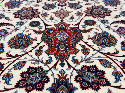 Hand-Knotted Persian Isfahan Rug - Signed Seirafian - 6'9"x9'10"