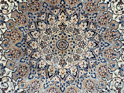 Hand-Knotted 4 La Persian Nain Rug - Signed Habibian - 10'4"x14'3"