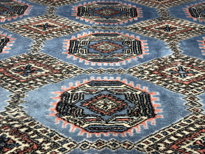 Hand-Knotted Bokhara Rug - 5'3"x7'7"