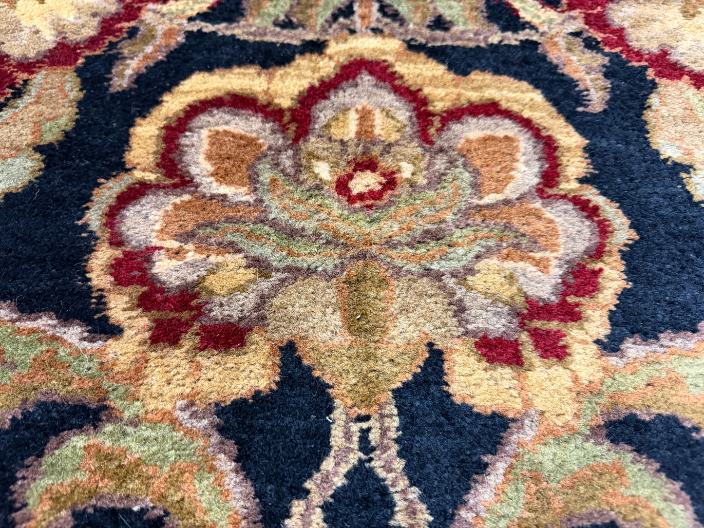 Hand-Knotted Oriental Rug - 6’x9’