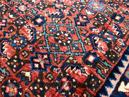 Hand-Knotted Persian Hamadan Rug - 10’6”x17’2”