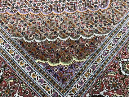 Hand-Knotted Persian Tabriz Mahi Rug - 4'9"x6'5"