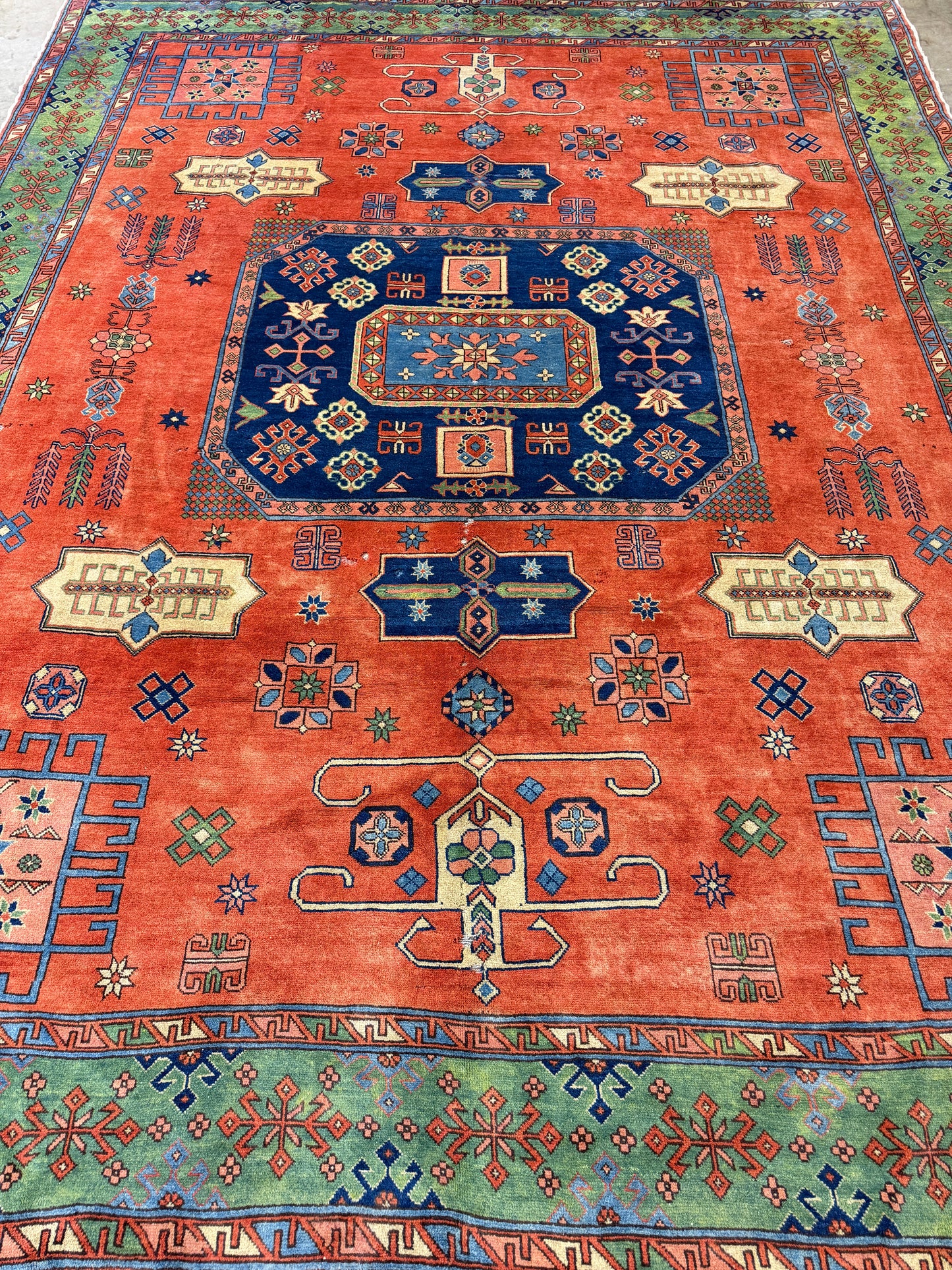 8’10”x11’ Hand-Knotted Wool Kazak Area Rug