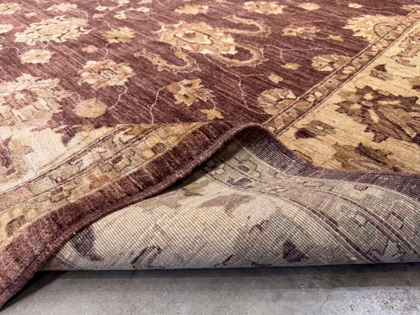8’x10’ Hand-Knotted Wool Agra Area Rug