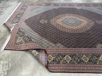 Hand-Knotted Persian Tabriz Mahi Rug - 9’9”x13’4”
