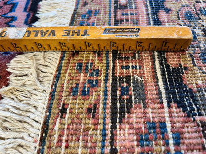 8’ x 11’3” Hand knotted Persian Heriz Rug