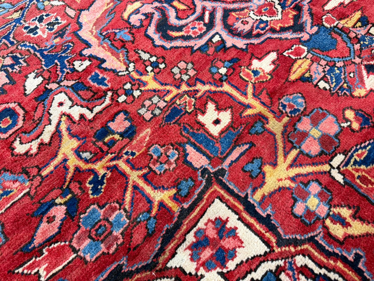 Hand-Knotted Persian Heriz Rug - 9’8”x13’2”