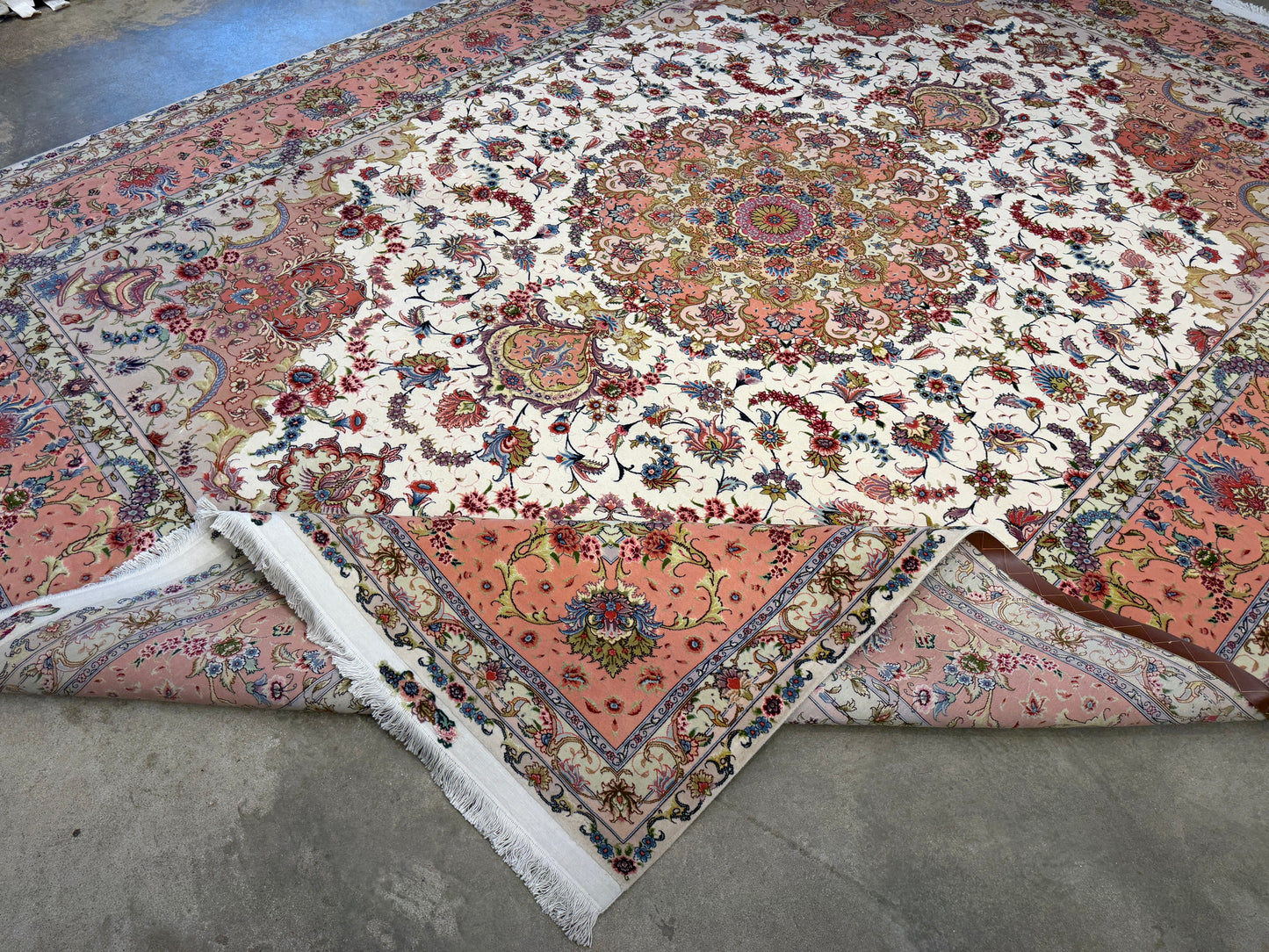 9’9”x13’3” Fine Hand-Knotted Persian Tabriz Signed Area Rug