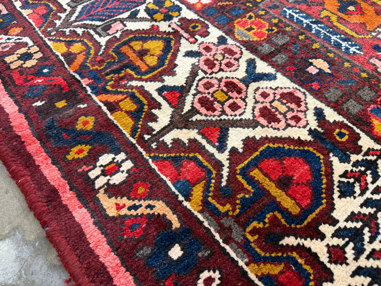 Hand-Knotted Persian Bakhtiari Rug - 9’8”x12’4”