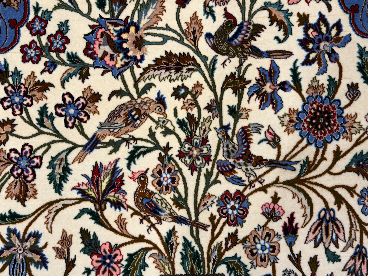 Hand-Knotted Pictorial Persian Isfahan Rug - 3’6”x5’5”