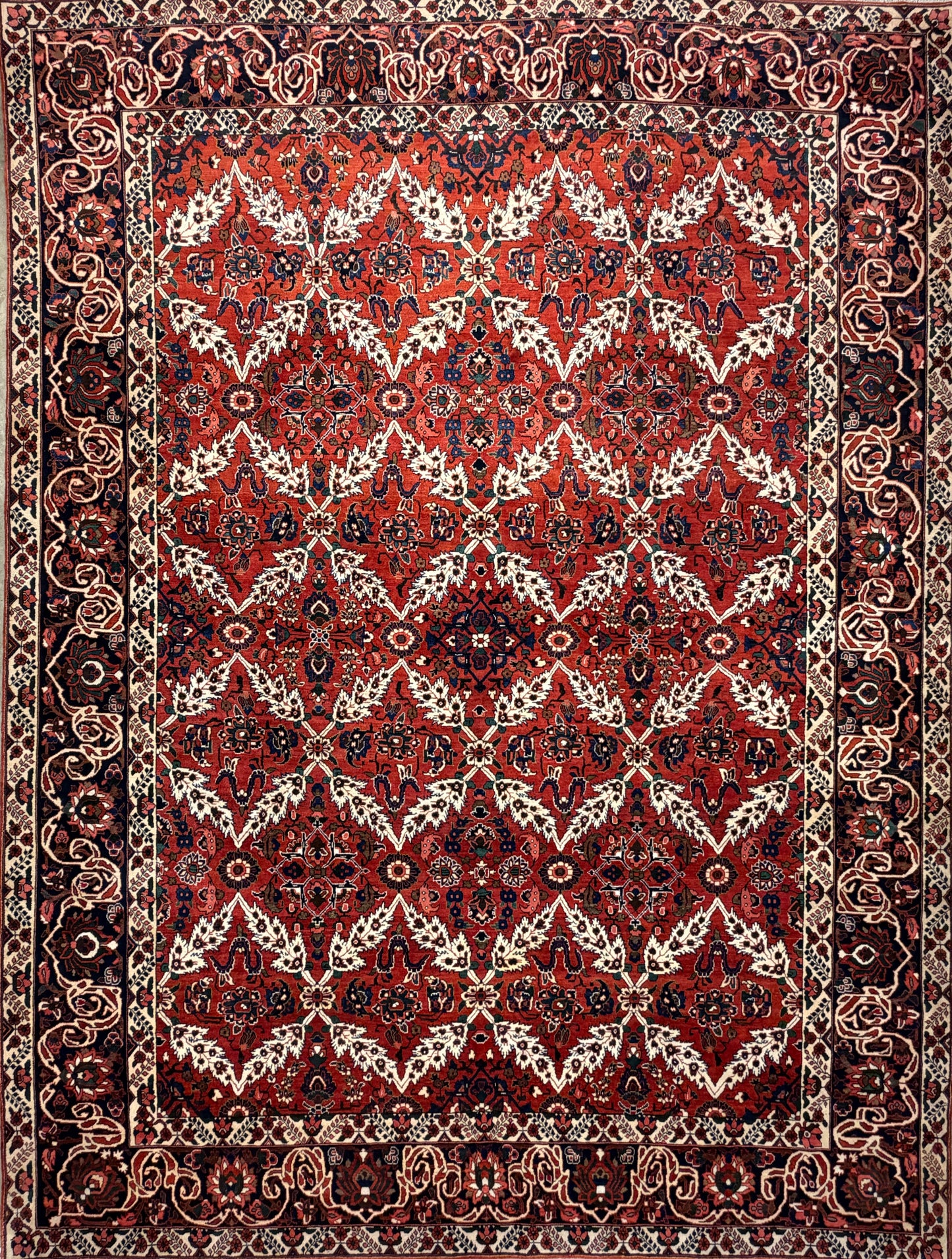 10’5”x14’ Hand-Knotted Persian Bakhtiari Saman Area Rug