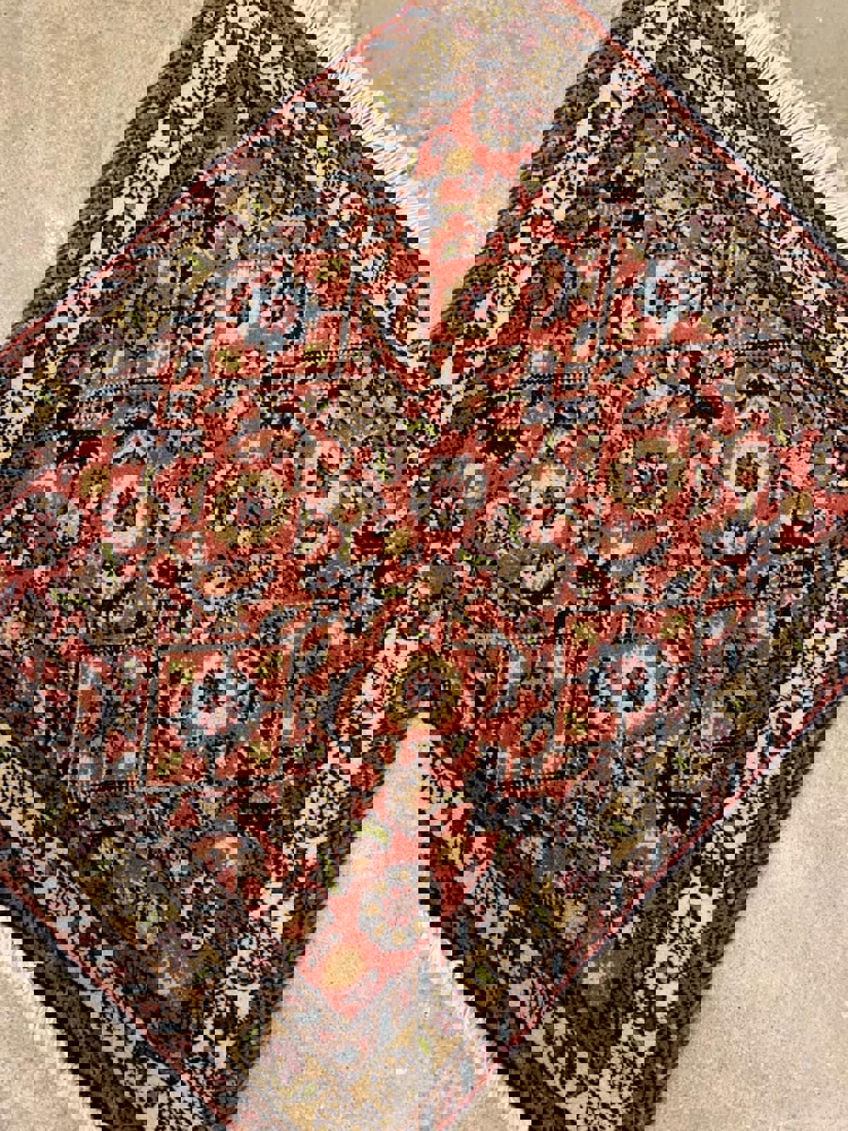 1'6"x2' Handmade 100% Wool Persian Sarouk Rug