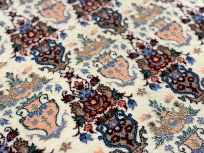 Hand-Knotted Persian Isfahan Rug -Garden of Birds- 3’7”x5’3”