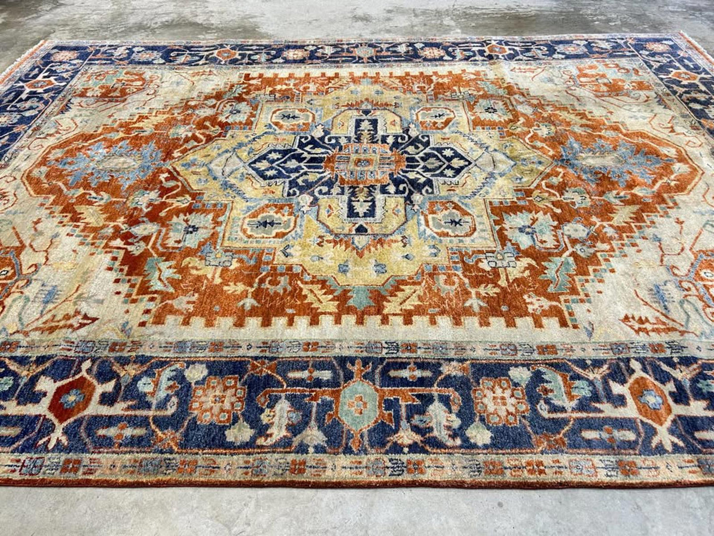 8'9"x12' Handmade 100% Wool Indian Serapi Rug