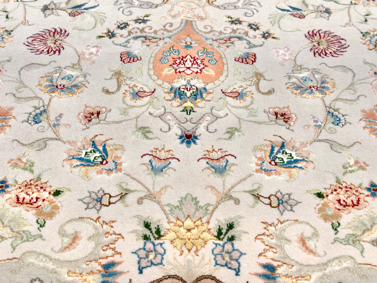 Hand-Knotted 60 Raj Persian Tabriz Rug - 6'7"x9'10"