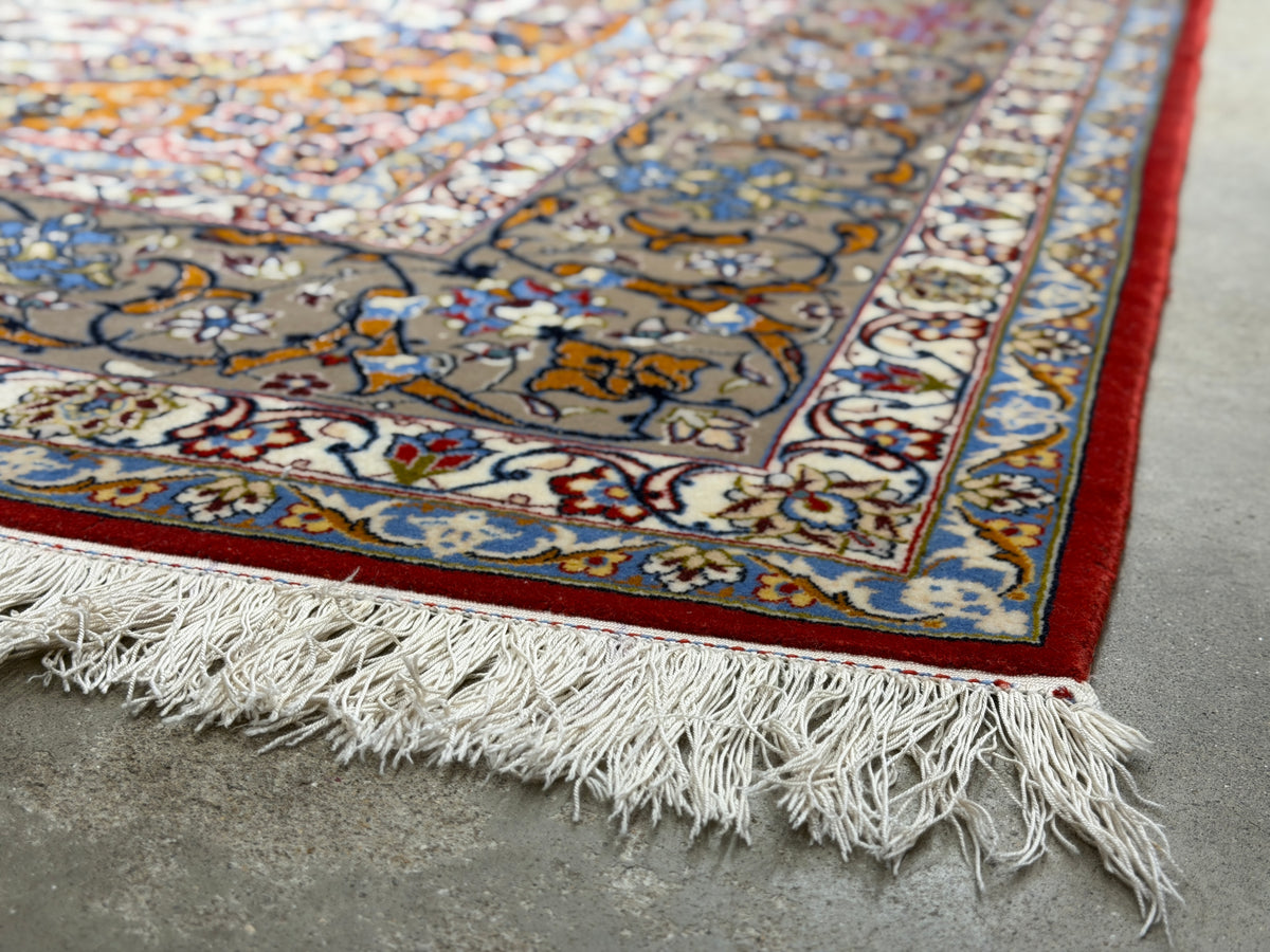 Hand-Knotted Persian Isfahan Rug - 6’11”x9’10”