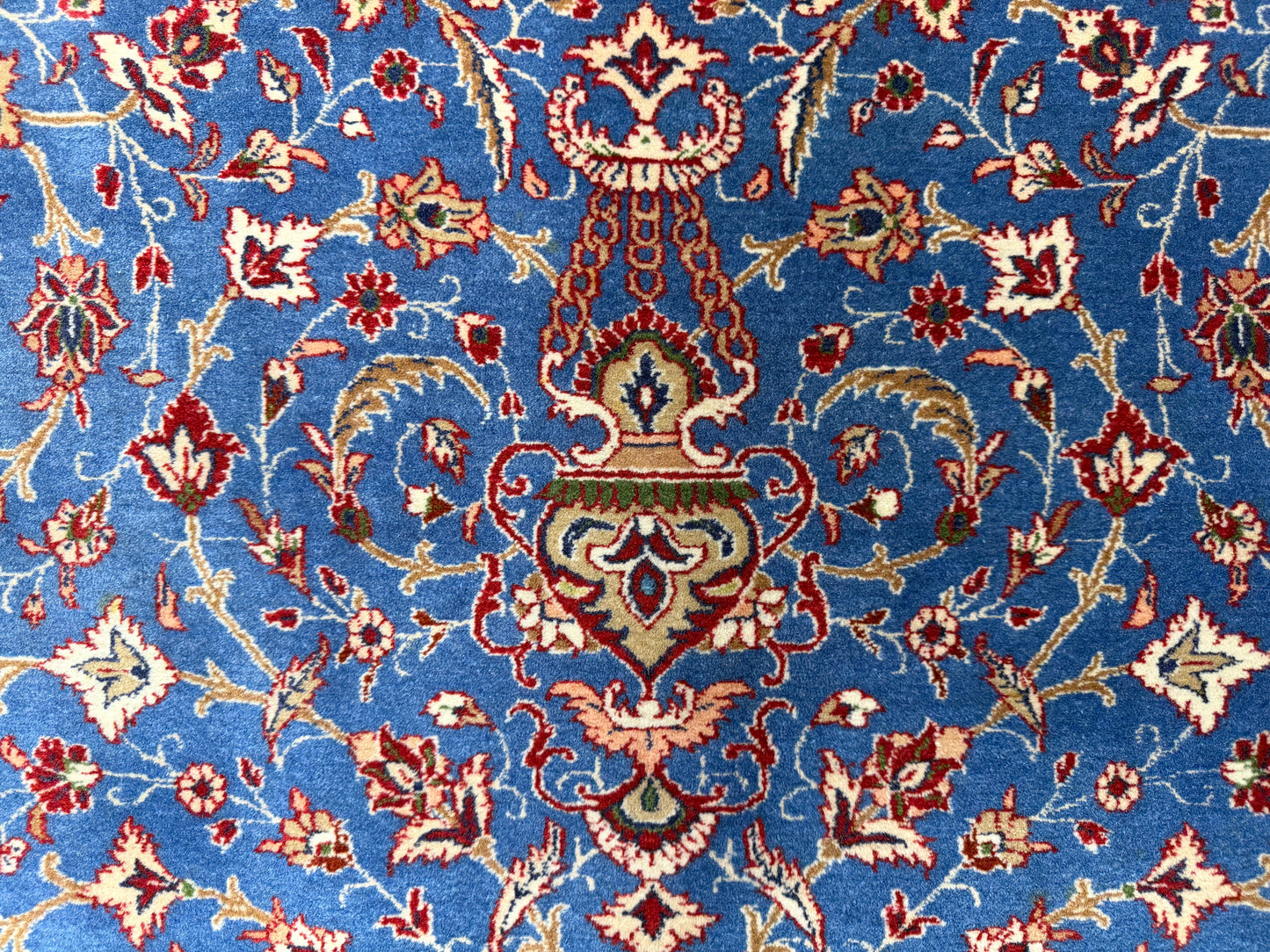Hand-Knotted Persian Sarouk Rug - 4’5”x7’2”