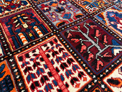 Hand-Knotted Persian Bakhtiari Rug - 9’9”x13’4”