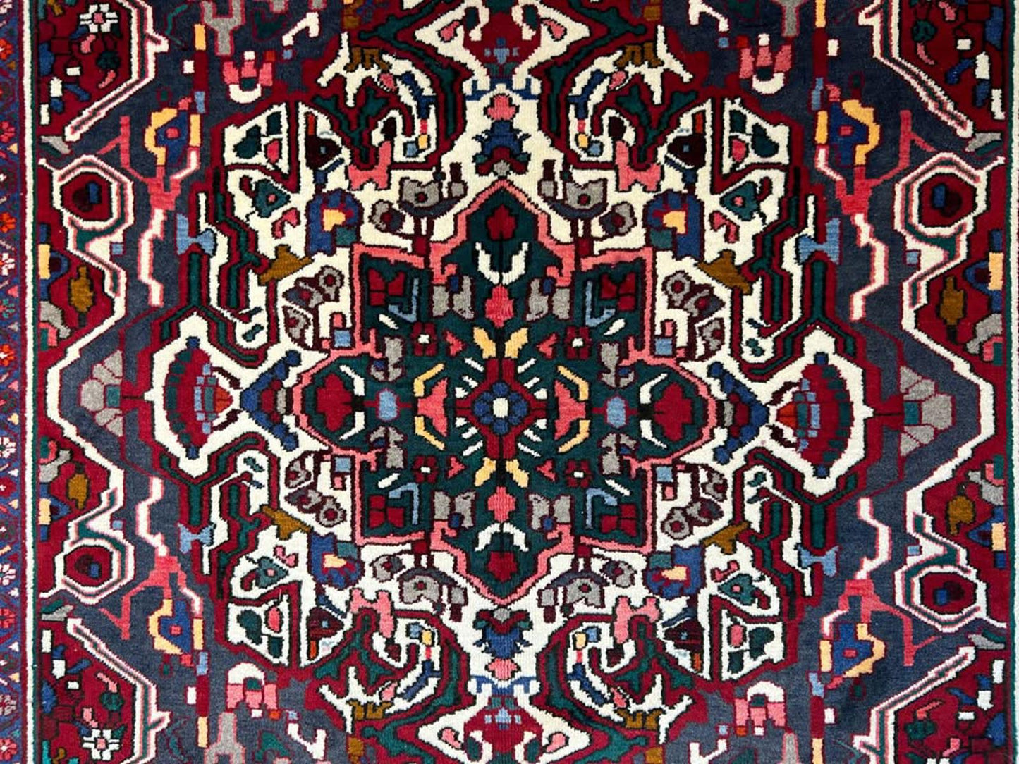 6'10"x10'3" Handmade 100% Wool Persian Bakhtiari Rug