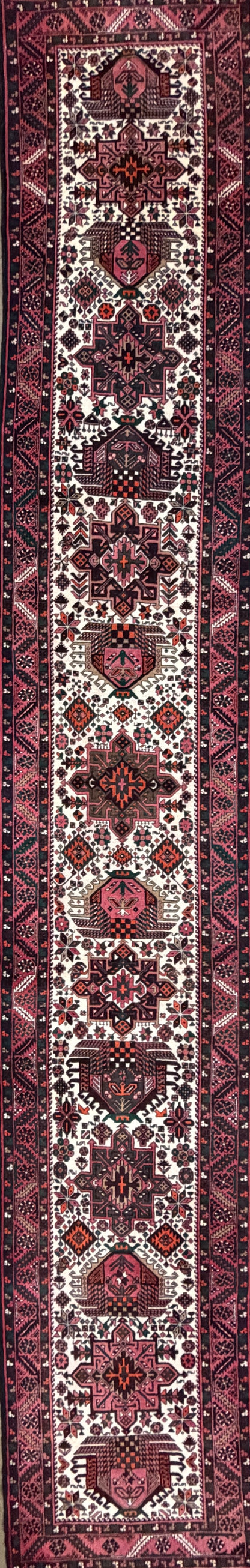 3’1”x18’4” Hand-Knotted Wool Heriz Persian Runner 3x18 Handmade Pink Rug