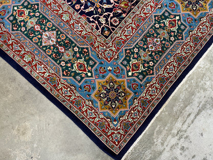 Hand-Knotted 60 Raj Persian Tabriz Rug - Dome Design - 9’8”x12’10”