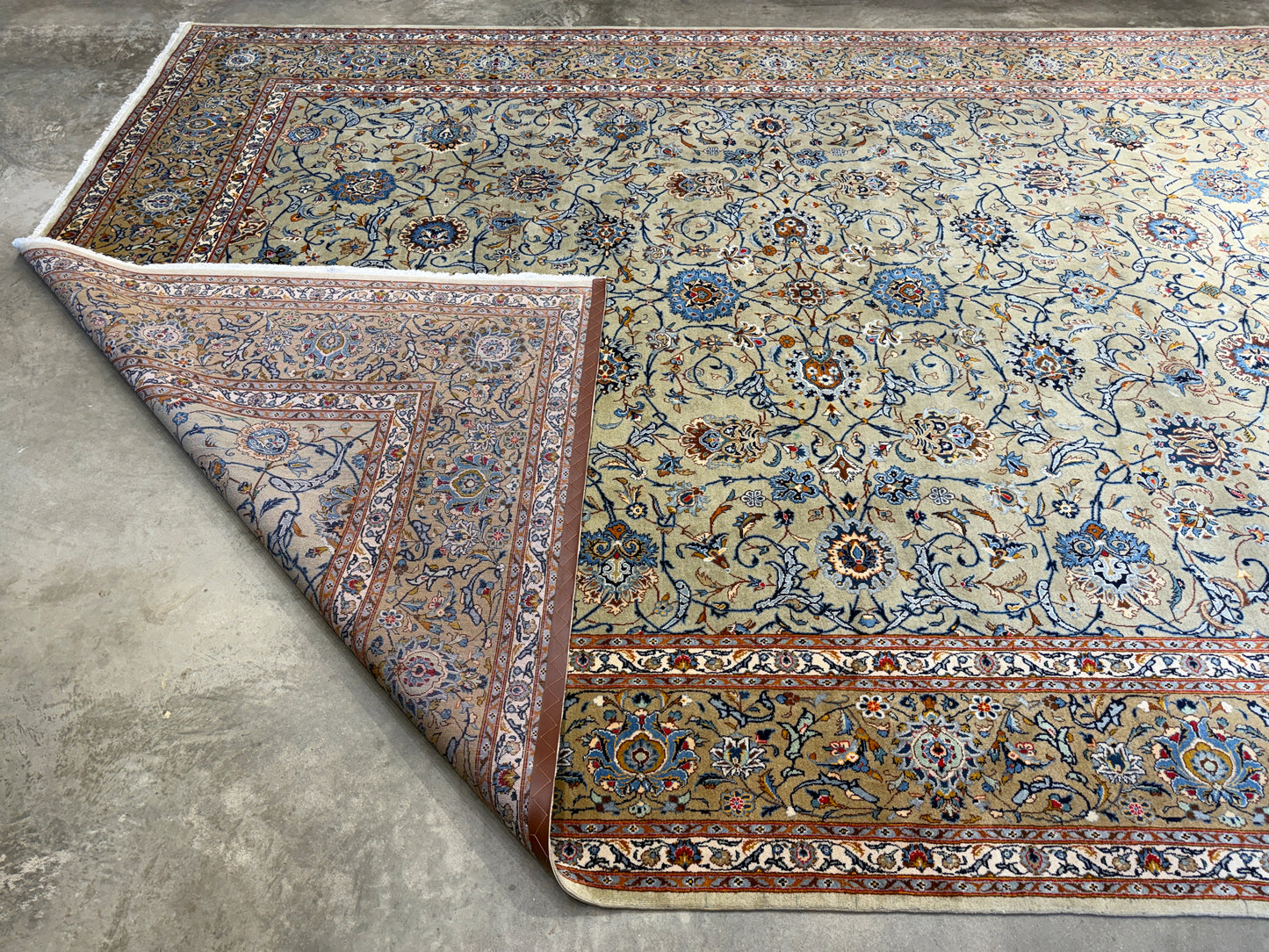Hand-Knotted Persian Kashan Rug - 9’9”x13’8”