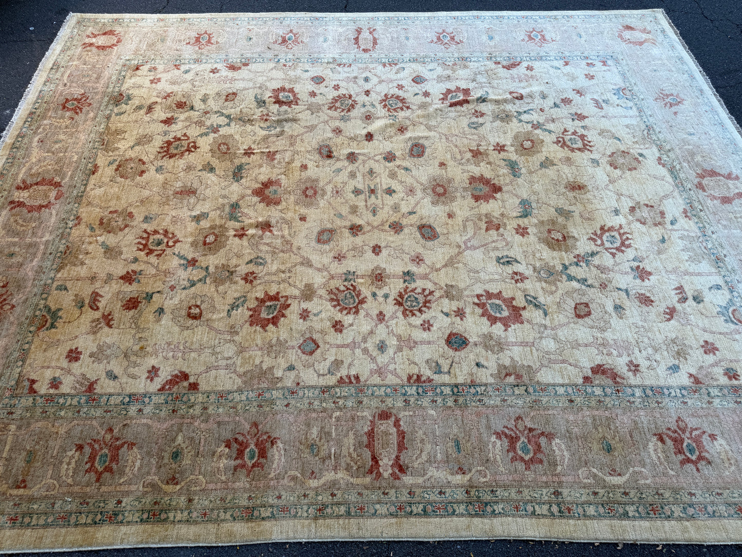 Hand-knotted Oushak Rug - 12’x15’