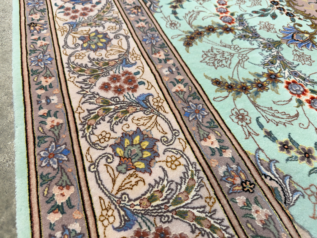 Hand-Knotted 80 Raj Persian Tabriz Rug - 4'10"x7'