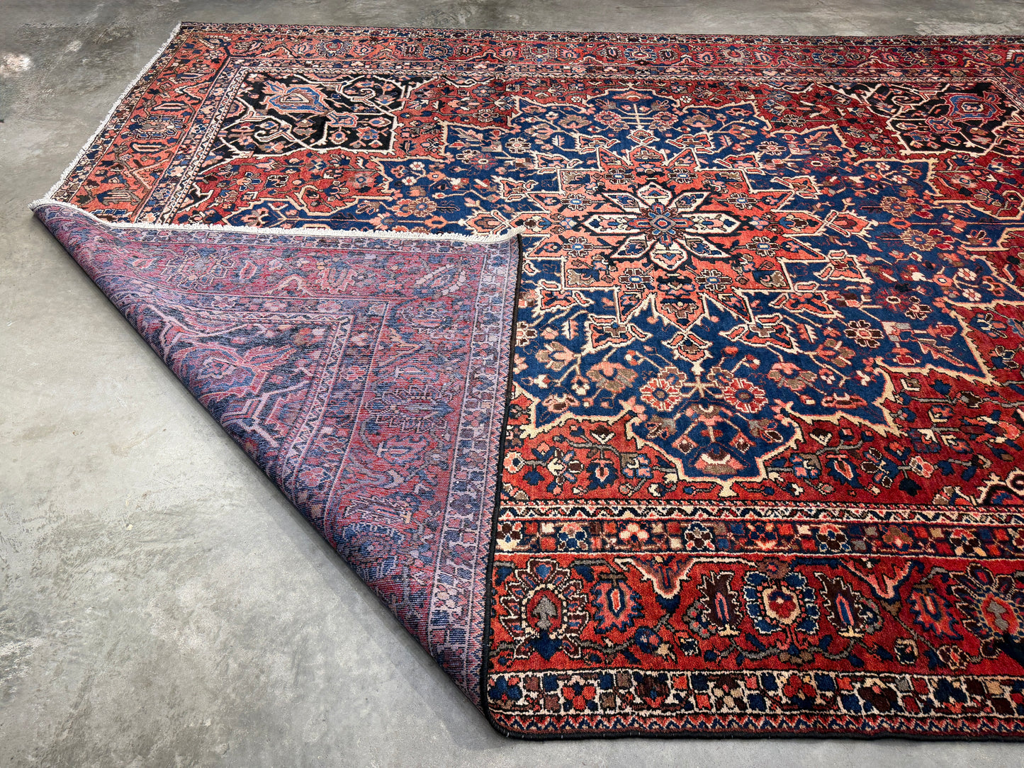 9’8”x12’6” Hand-Knotted Persian Bakhtiari Area Rug