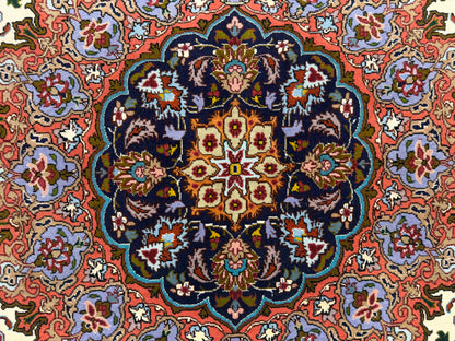 Hand-knotted Persian Tabriz Rug - 7’x10’8”