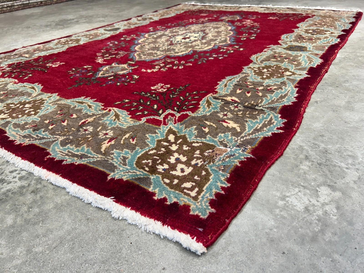 4'2"x6'3" Antique Hand-knotted Wool Tabrize Area Rug - Handmade Red 4x6 Carpet